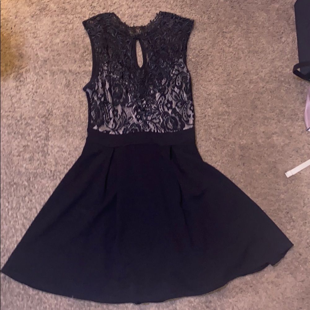 Black lace dress